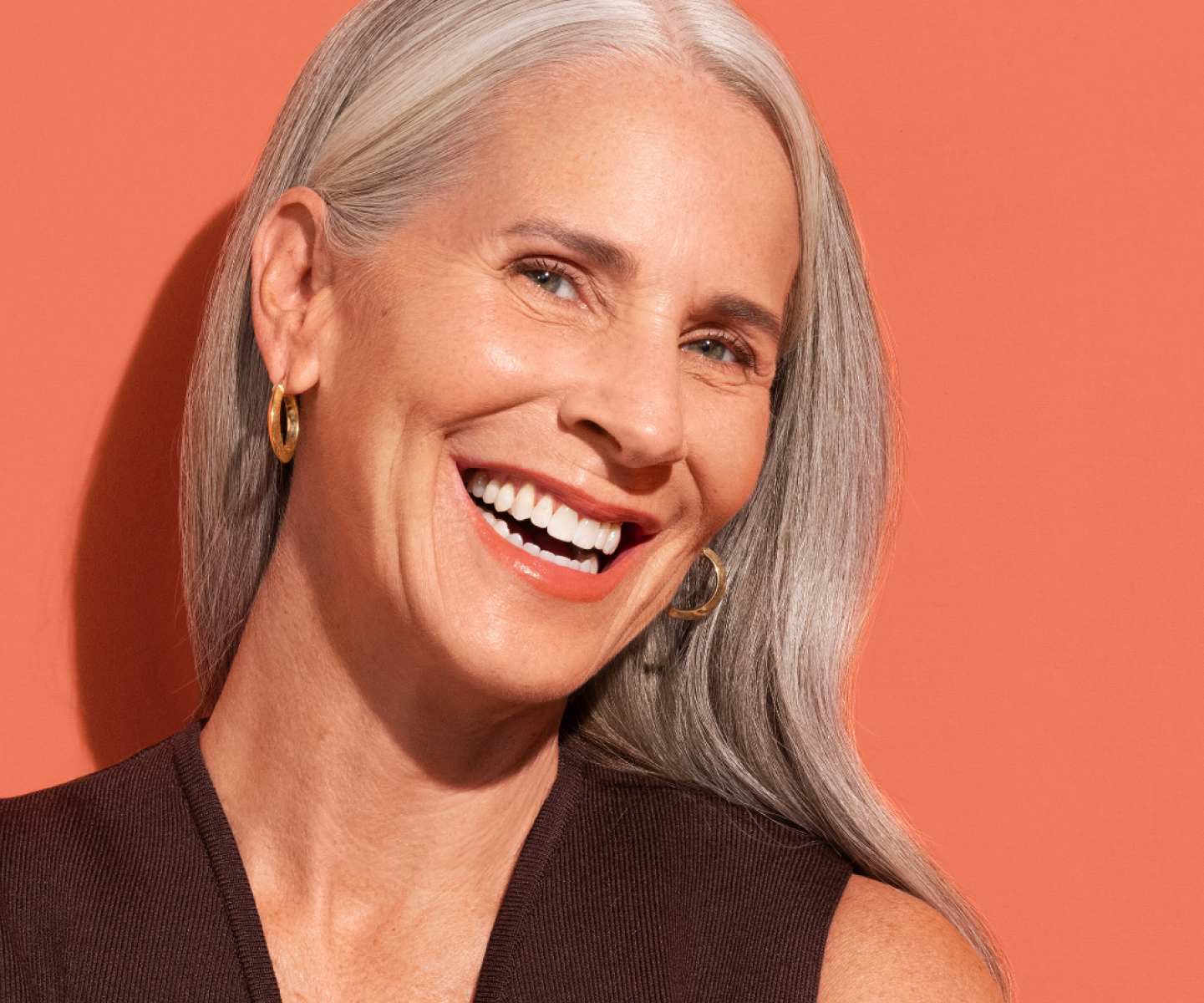 Portrait of a smiling woman