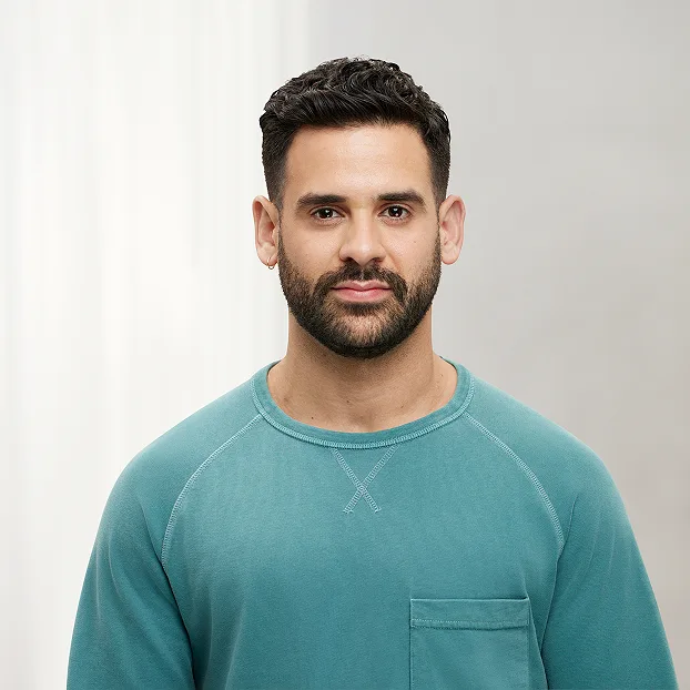 A man looking straight ahead showing his face after Botox® Cosmetic thumbnail - thumbnail 1